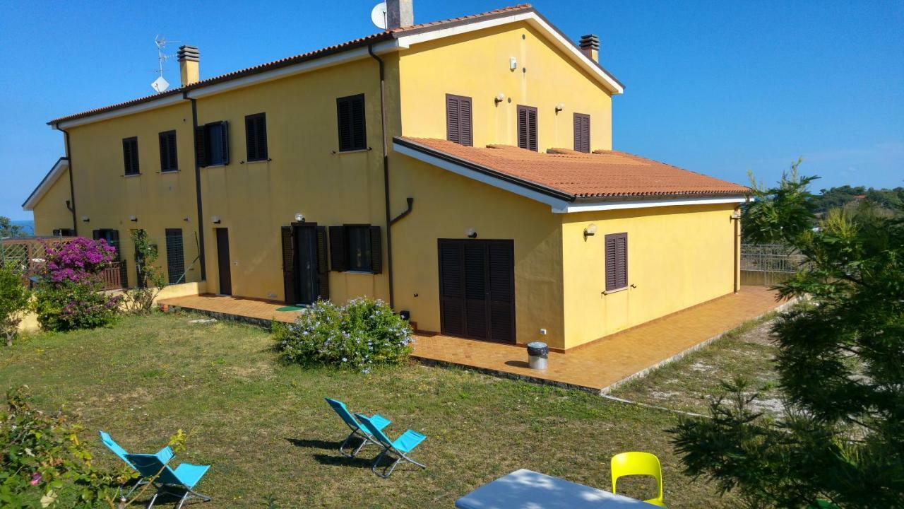 Vistazzurra B&B Анкона Экстерьер фото